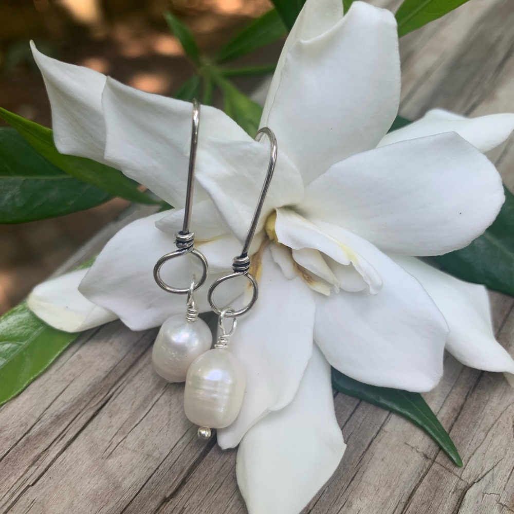 SOLD Pearl White Barrel Earrings.SS Twisted ear wire. Jewelry Store Quality - Picture 11 of 11